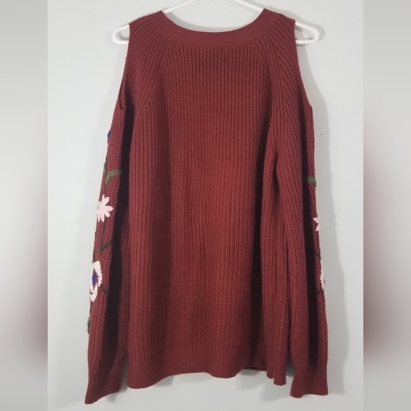 Timing Flower Embroidered Open Shoulder Knit Sweater. Super Cute! Size M. - Picture 5 of 8